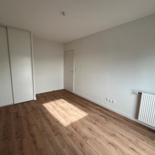 Location Appartement 3 pièces 63m² BRUGUIERES 31150 - Photo 1
