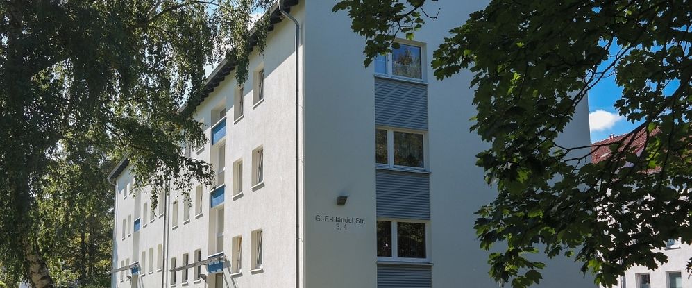 Zentral und ruhig: Gepflegte Wohnung mit Loggia und Tageslichtbad in Fallersleben - Photo 1