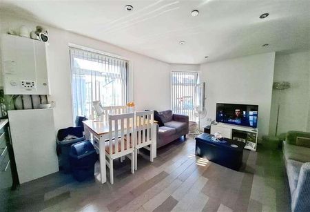 Richardson Street, Swansea, SA1 - Photo 2