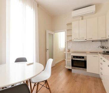 Piso de alquiler en N/a, Vila de Gràcia - Photo 5