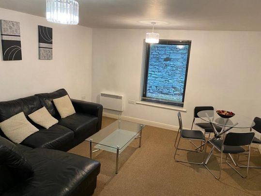 1 bedroom flat to rent - Photo 1
