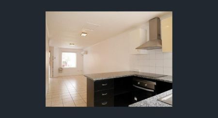 Prime Location Near CBD & City Park - Photo 2