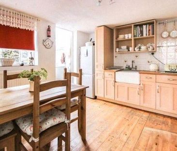 2 bedroom semi-detached house to rent - Photo 3