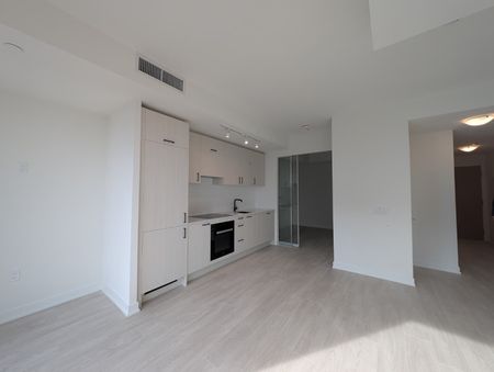 For Lease - 1 Quarrington Lane Unit# 3301, Toronto, Ontario - Photo 2