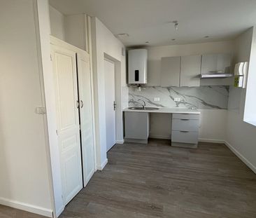 Location Appartement 2 pièces 31m² - Photo 3