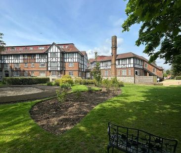 3 bedroom flat to rent - Photo 4