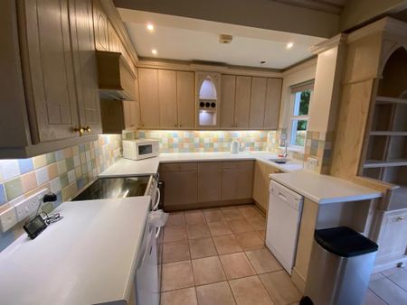 1 bedroom detached bungalow to rent - Photo 4