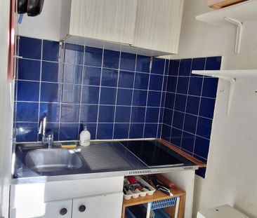Location Appartement 1 pièce 16m² PARIS 18ème - Photo 5