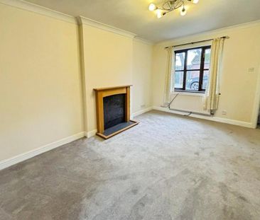 2 bedroom semi-detached house to rent - Photo 2