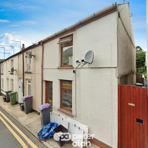 Woodland Street, Blaenavon, PONTYPOOL - Photo 2