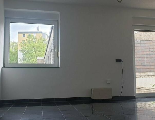 2-Zimmer Wohnung in Hochfeldstr. 165, Essen-Leithe! - Photo 1