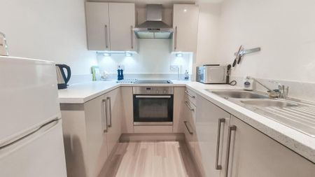 Studio to rent - Photo 3