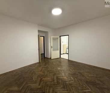 Pronájem bytu 1+1 35 m2 - Фото 1