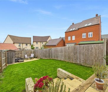 2 bedroom semi-detached house to rent - Photo 6
