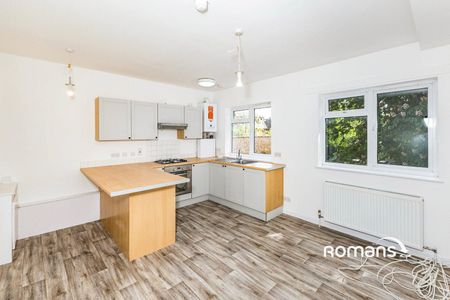 London Road, Reading, Berkshire, RG1 - Photo 3