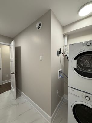 342 Fifth Avenue - Photo 1