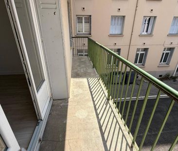 Location appartement rénové 4 pièces 73.84 m² à Romans-sur-Isère (2... - Photo 1