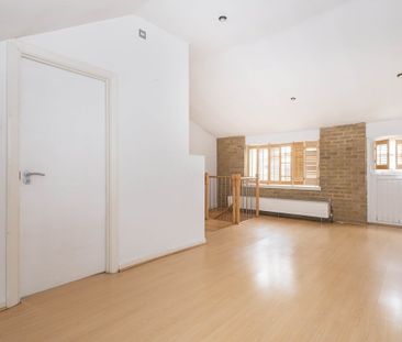 2 bedroom semi-detached house to rent - Photo 2