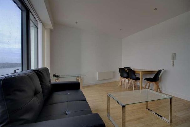 Alexandra Tower, Princes Parade, Liverpool, L3 - Photo 1