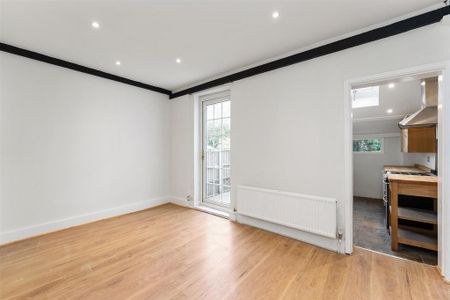 2 bedroom terraced house to rent - Photo 2