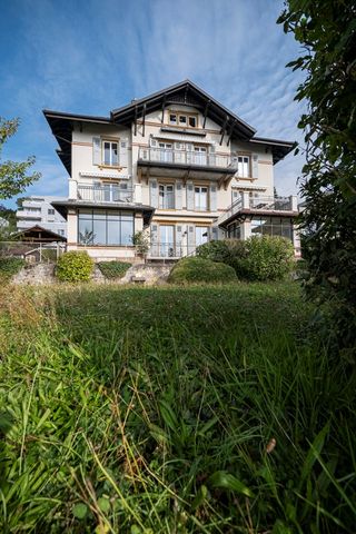 Magnifique appartement de 7 pièces (185 m2), au rez-de-chaussée d’une maison d’époque, avec vue sur le lac - Photo 3