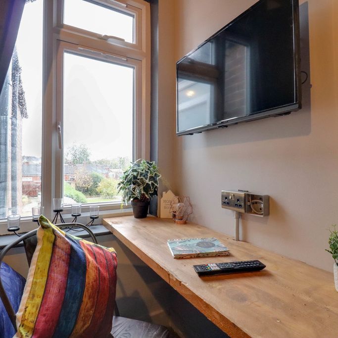 1 bed house share to rent in Bridge Road, Coalville, LE67 - Photo 1