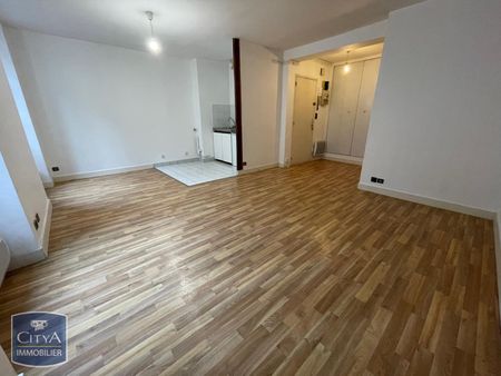 Location Appartement 1 pièce 32m² BLOIS 41000 - Photo 2