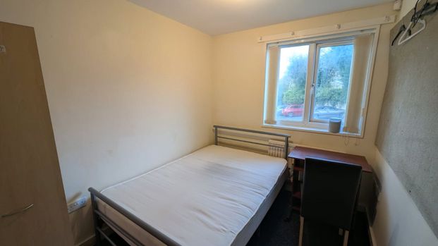 6 bedroom property to rent Unit 69 Park Village, 200 Norfolk Park Road, Sheffield, S2 - Photo 1