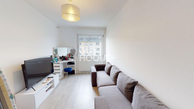 Location Appartement 4 pièces 82m² - Photo 1