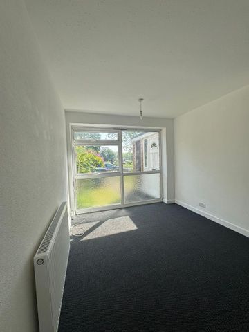 2 bedroom maisonette to rent - Photo 3