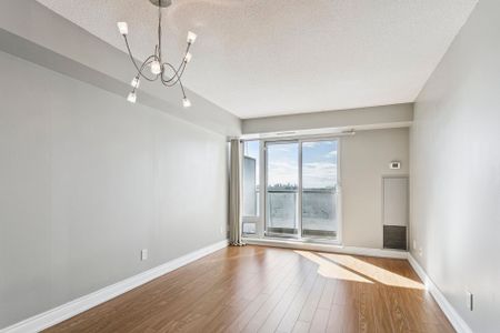 For Lease - 7 North Park Road Unit# 1202, Vaughan, Ontario - Photo 5