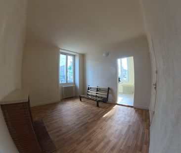 Location Appartement 1 pièce 19m² POITIERS 86000 - Photo 3
