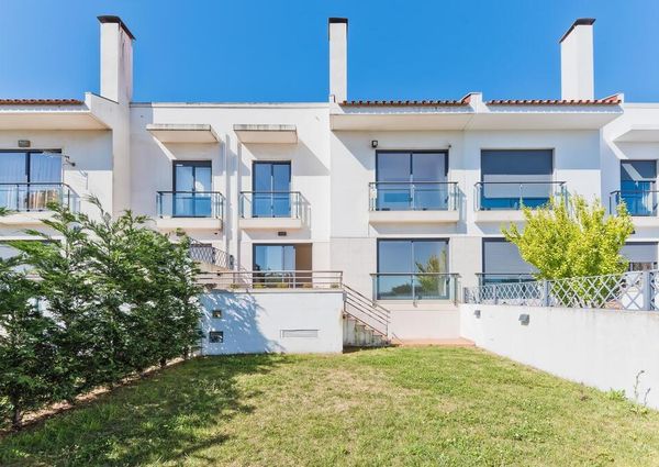 3 Bedroom House with a view, Oeiras Golf Residence, Oeiras