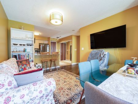 For Lease - 3 Ellesmere Street Unit# 408, Richmond Hill, Ontario - Photo 5