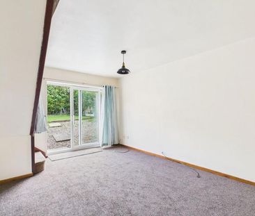 2 bedroom semi-detached house to rent - Photo 3