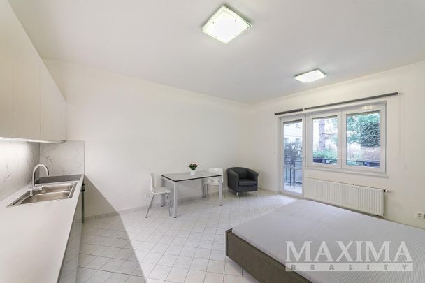 Pronájem bytu 1+kk 37 m² - Photo 1