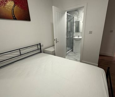 Room in a Shared Flat, Henton Road, LE3 - Photo 3