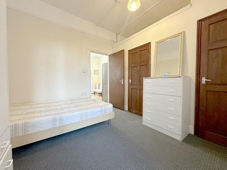 1 bedroom flat to rent - Photo 5