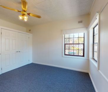 13 Jindalee Street, Toronto NSW 2283 - Photo 6