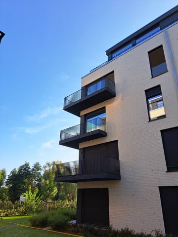 Neubau 2-Zimmerwohnung unmöbliert: Wohnen direkt am Wasser und im Grünen in Berlin - Photo 2