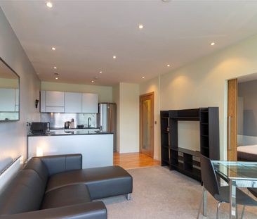 2, Quayside Lofts, 58 Close, Newcastle Upon Tyne, NE1 3RJ - Photo 2