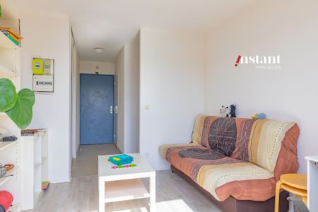 Studio meublé coeur Monplaisir avec balcon, - Photo 2