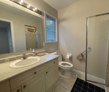 For Lease - 239 Brisdale Drive Unit# Upper, Brampton, Ontario - Photo 5