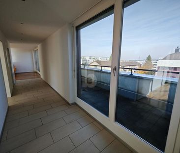 LICHTDURCHFLUTET MIT ZWEI GROSSEN BALKONEN - Photo 3