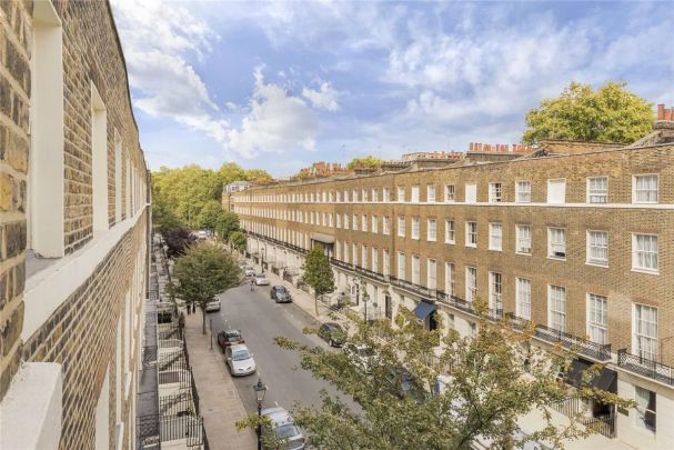 2 bedroom flat in Bloomsbury - Photo 1