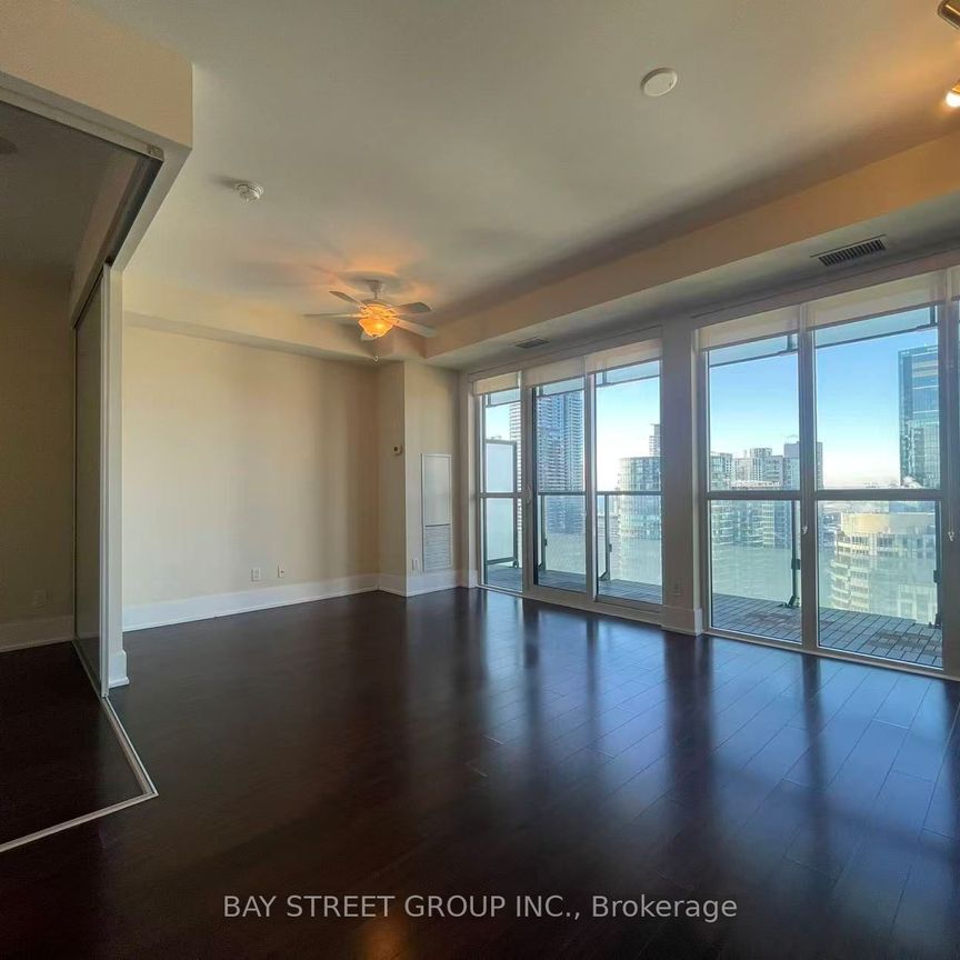 300 Front Street Lofts 300 , #2803 - Photo 1