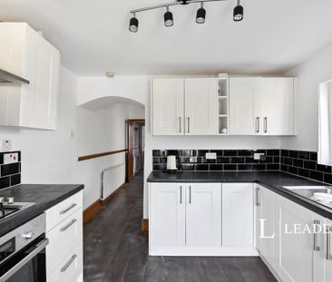 2 bedroom terraced to rent Farlington Road, Portsmouth PO2 - Photo 4