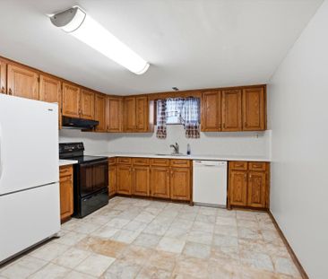 For Lease - 940 Aviation Road Unit# Lower Level, Mississauga, Ontario - Photo 5