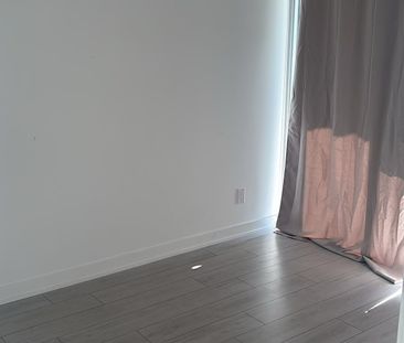 For Lease - 3200 Dakota Common N/A Unit# B702, Burlington, Ontario - Photo 2