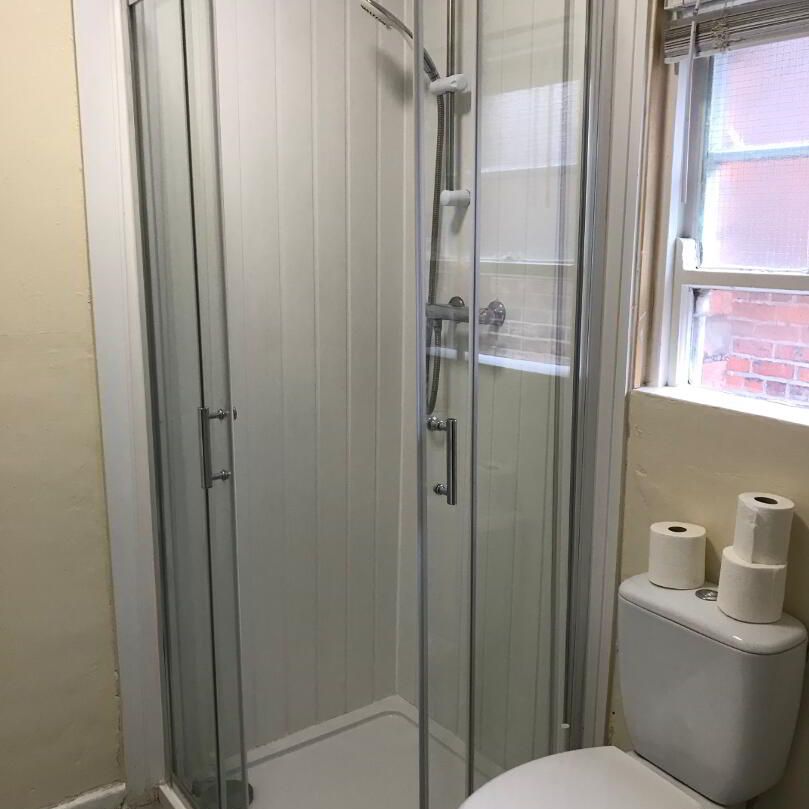 Camden Street, Room 4, BT96AU, Belfast - Photo 1